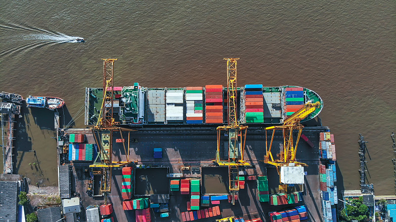 塑料制品通过江苏连云港国际快递快递至马来西亚巴生港