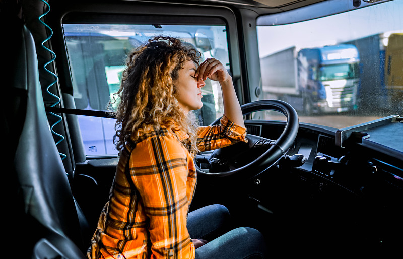 从深圳把手表寄到美国底特律