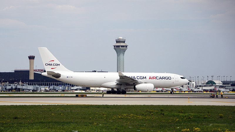 木制音响借助中国深圳国际运输配送到美国斯普林菲尔德(Springfield)