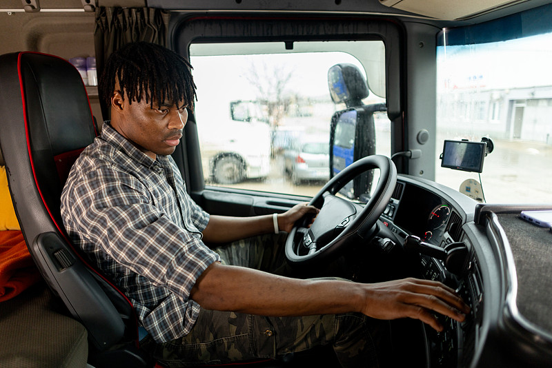 儿童桌椅经辽宁大连国际物流派送到尼日利亚拉各斯