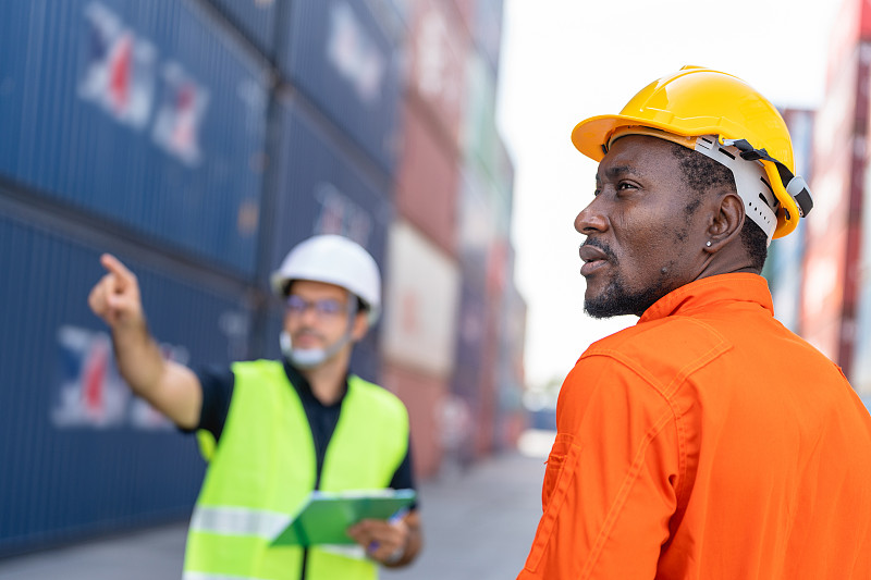 经过深圳将电饭煲寄到休斯敦(Houston)