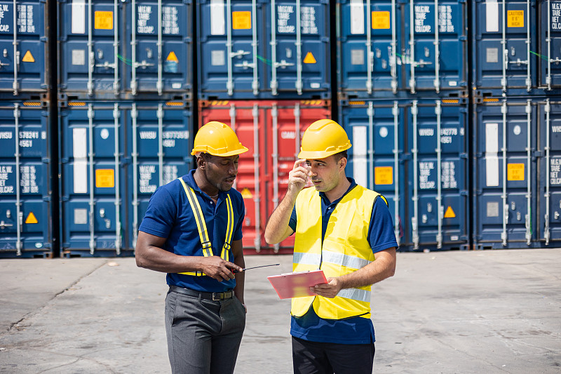 空调采取中国上海跨国货运递送到荷兰鹿特丹