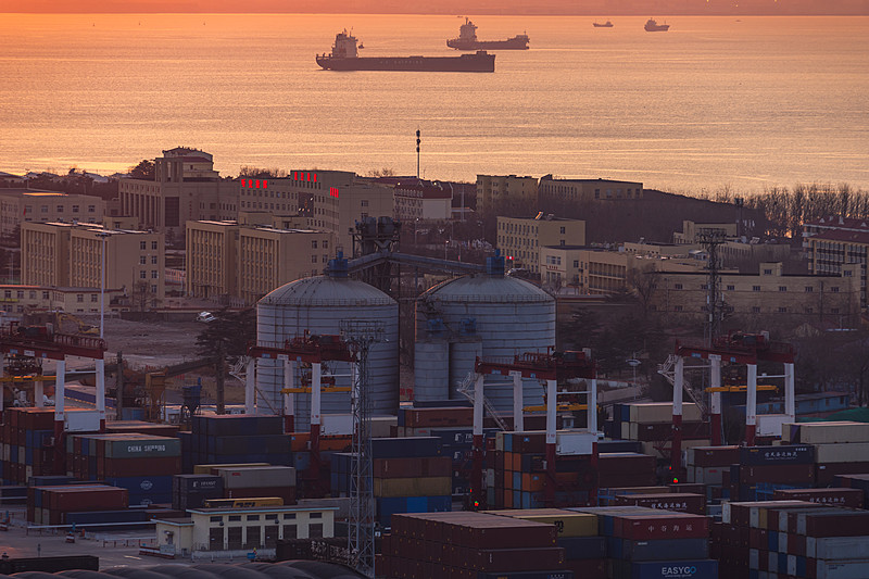 圣诞装饰品使用中国天津跨境物流托运至美国纽约