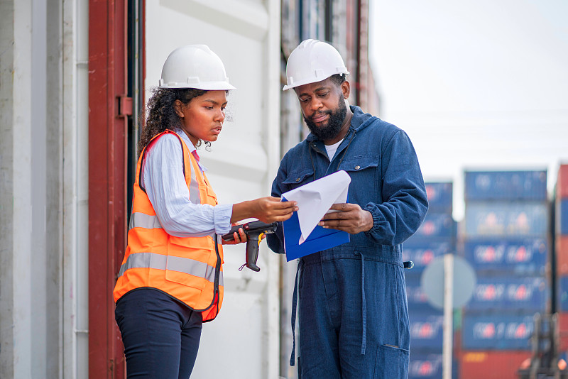 移动硬盘采用湖北武汉国际运输递送到荷兰鹿特丹