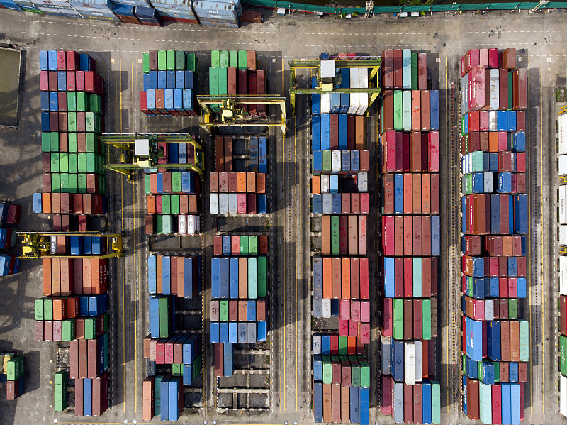 VPN设备借助广东深圳外贸物流安全送达英国伦敦