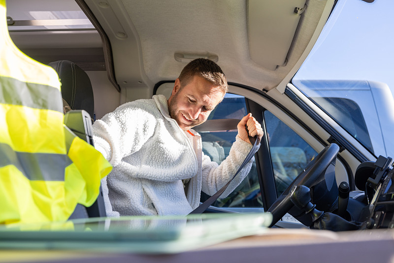 液晶显示器广东广州全球物流送到英国伦敦