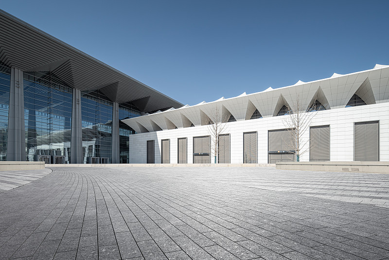 剪刀运用湖北武汉跨国货运派送到日本东京