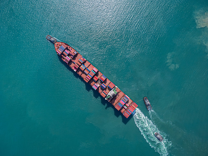 不锈钢餐具套装（刀、叉、勺）通过广东广州外贸物流送抵韩国首尔