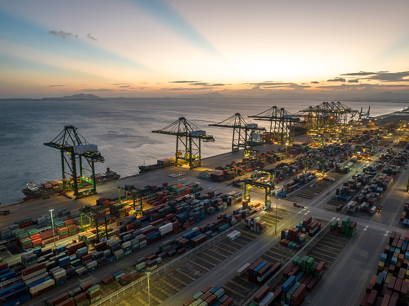 轴承钢棒运用中国天津外贸物流高效送达新奥尔良