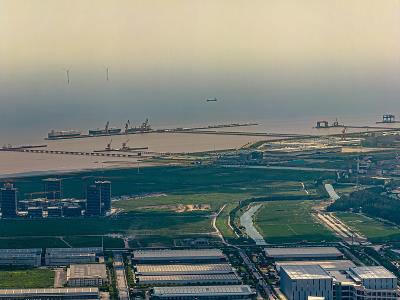 音响分频器采用广州国际快递快送到美国芝加