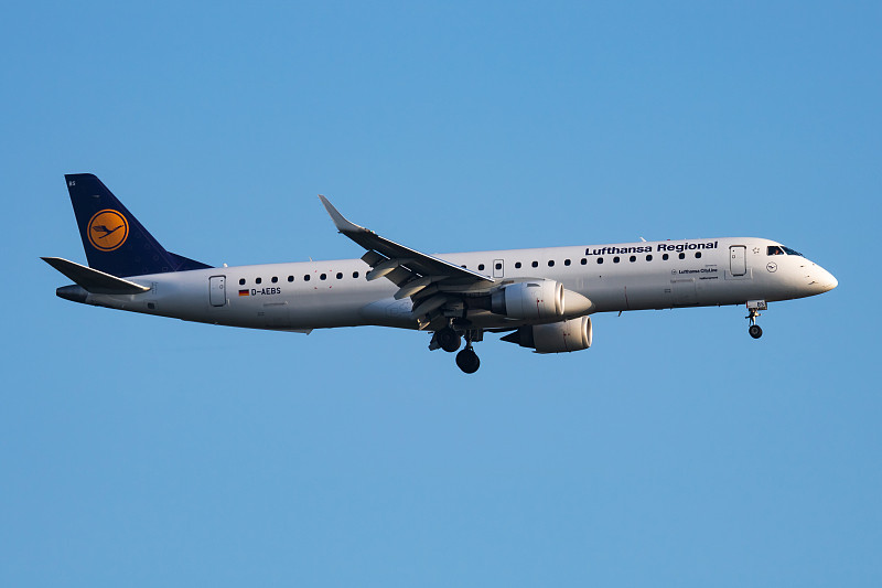 铪合金经中国宁波环球货运派送到美国底特律 铪合金经中国宁波环球货运派送到美国底特律