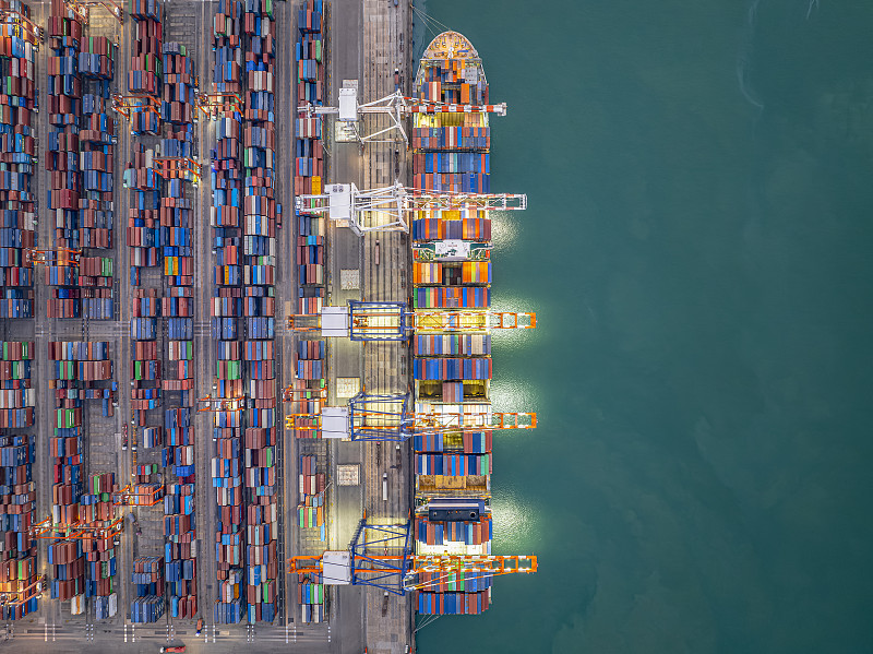 安防门禁系统采取广东深圳国际快递配达法国勒阿弗尔