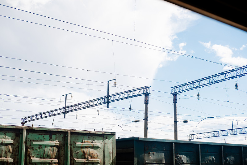 油棕果及油棕仁利用广东广州外贸物流快递至韩国首尔