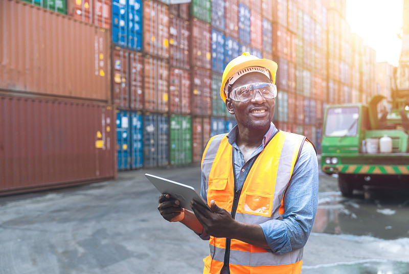 电缆采纳中国上海外贸物流送达智利瓦尔帕莱索