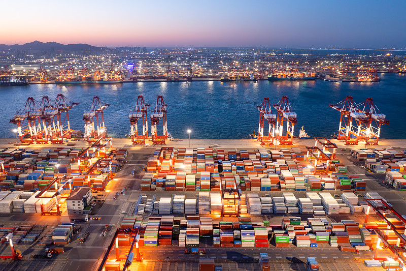 车载太阳能充电器采用青海西宁外贸物流送达西班牙巴塞罗那