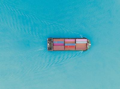 基于广州LV包包寄到美国纽约