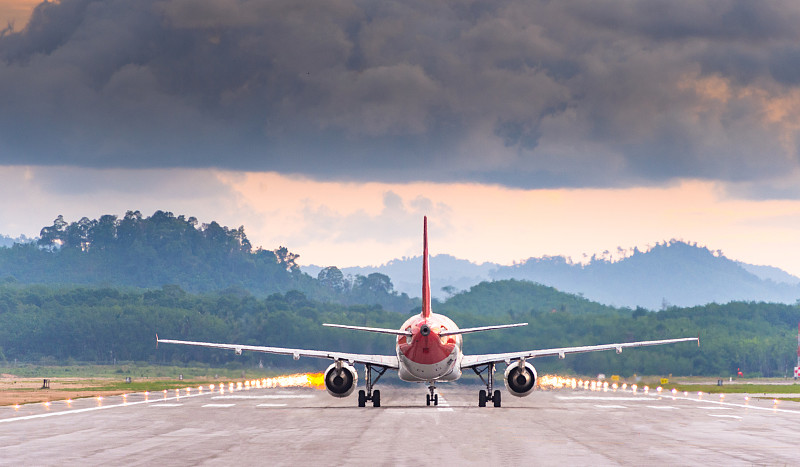 锂电池中国乌鲁木齐国际运输快速送达美国安纳波利斯(Annapolis)