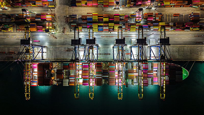 烘焙工具（烤盘、搅拌器、量杯）利用广东广州环球货运运送至新西兰奥克兰