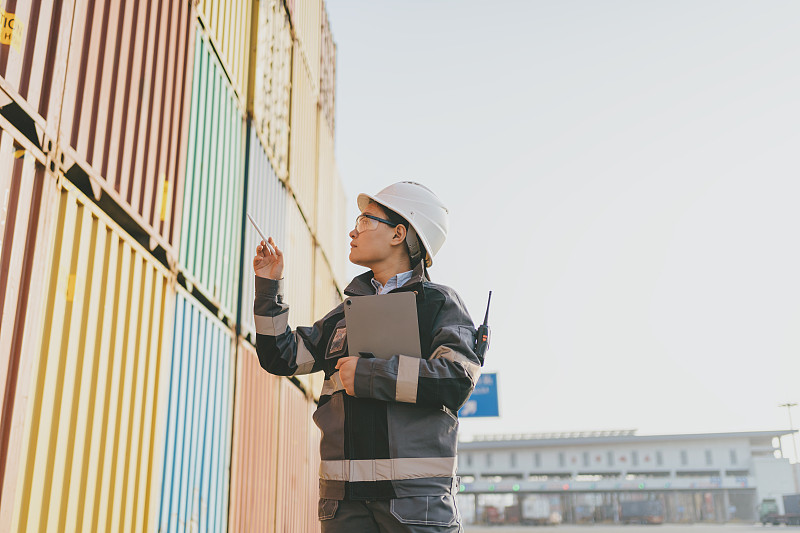 LED灯具经福建厦门全球物流高效送达智利瓦尔帕莱索