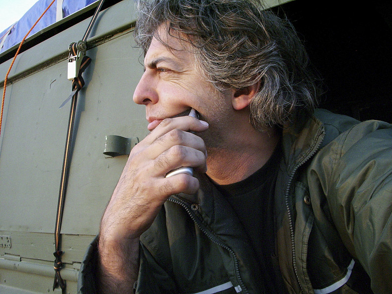 切纸机选用中国上海跨国货运运送至路易斯维尔(Louisville)