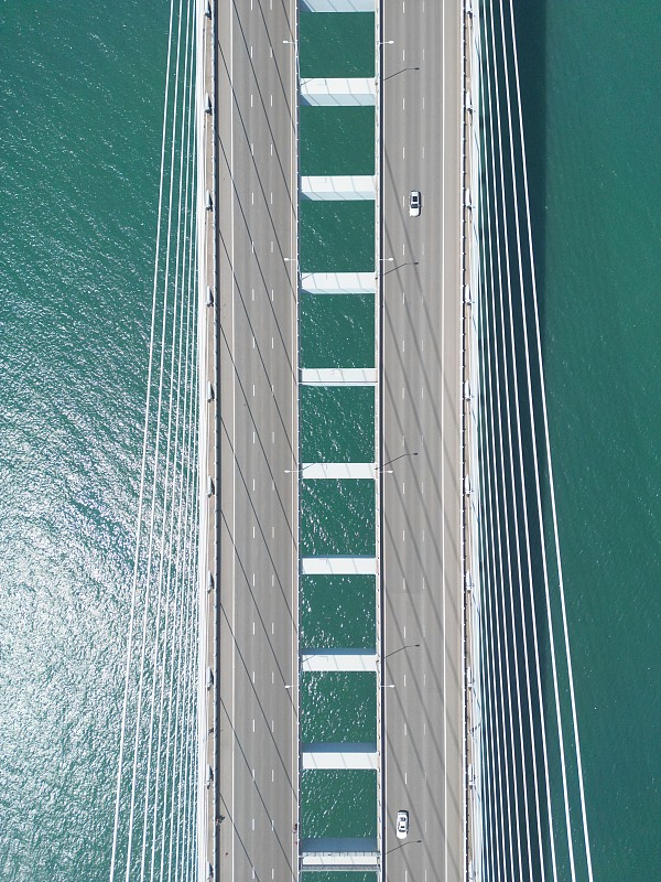 交换机经中国广东广州环球货运配送至西雅图