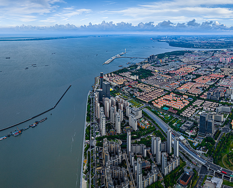 地毯除螨仪经过广东深圳环球货运抵达韩国首尔