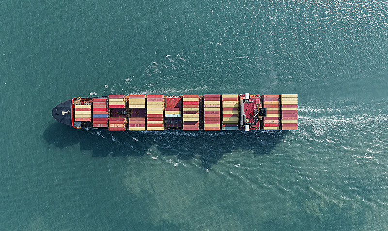 苹果、柑橘经过浙江宁波全球物流派送至俄罗斯莫斯科