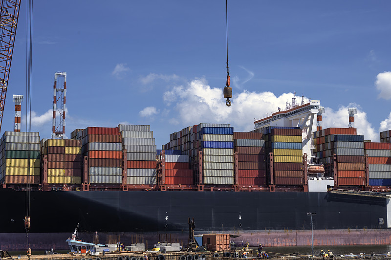 乐器用木材借用广东深圳外贸物流递送到新加坡