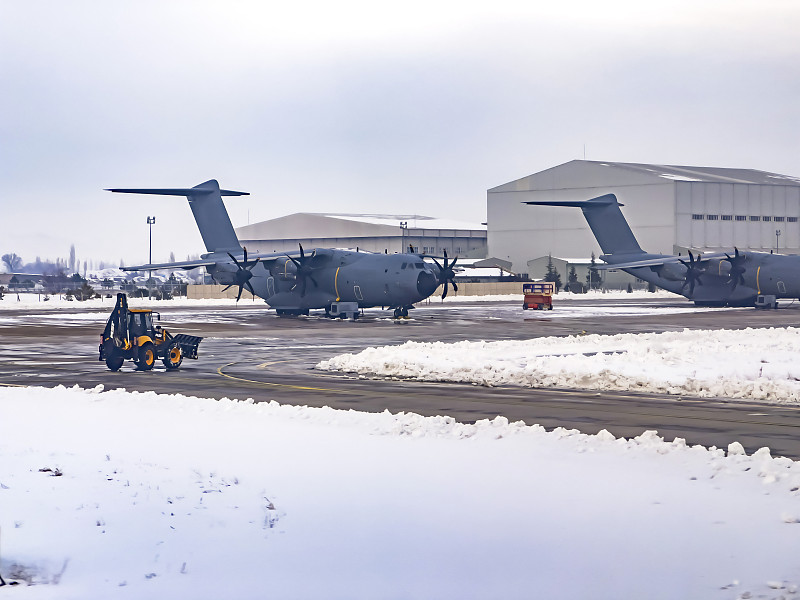 充气床经中国昆明跨境物流快送到美国卡姆登