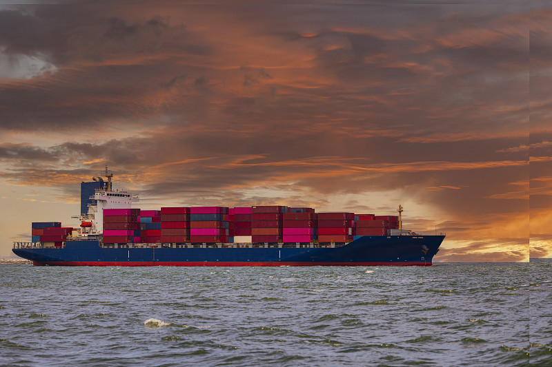 调光灯借助广东深圳环球货运送达加纳特马