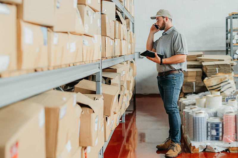 木椅借用中国上海环球货运配送至印度孟买