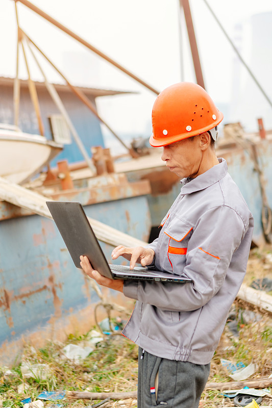 运动鞋采取浙江金华市外贸物流配达马来西亚巴生港