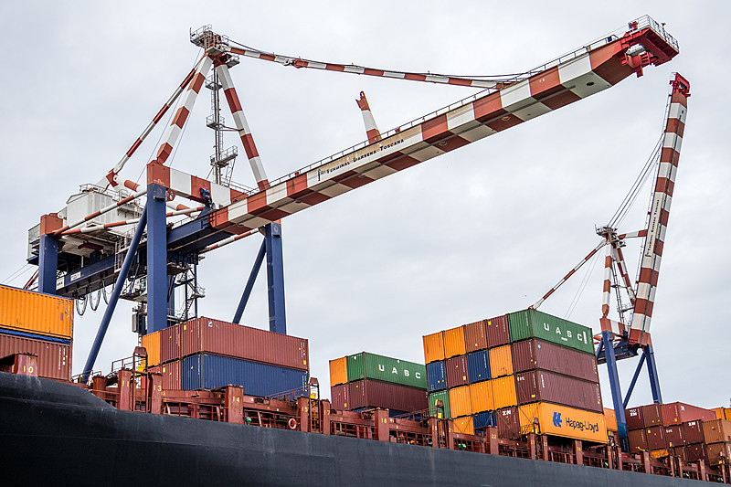 经过中国西安相机寄到美国底特律 经过中国西安相机寄到美国底特律