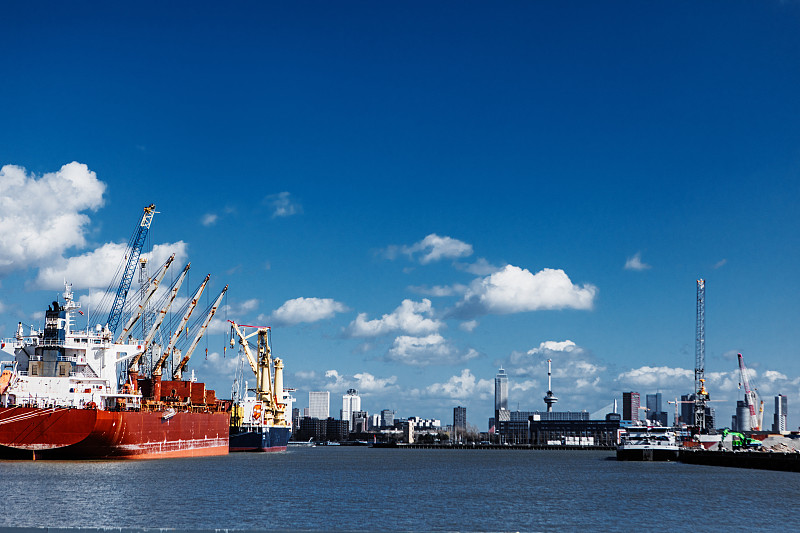 20人气胀救生筏利用中国上海跨境物流快速送达马来西亚巴生港 20人气胀救生筏利用中国上海跨境物流快速送达马来西亚巴生港