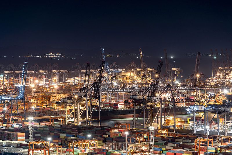 摄像机借助福州国际货运送到美国芝加哥