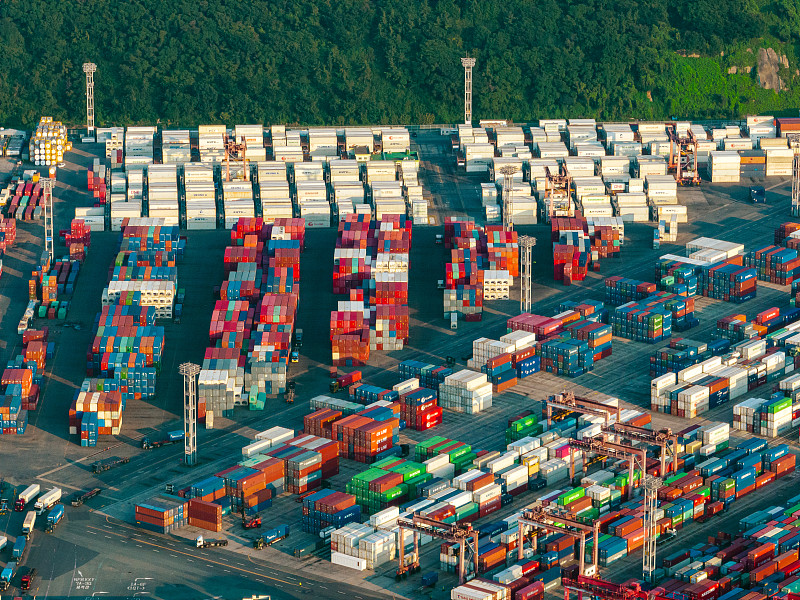 木结构材料采纳湖北武汉国际快递送到英国伦敦