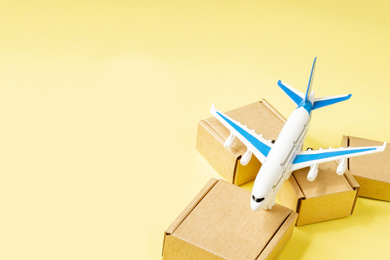 基于中国上海将易燃品寄到美国洛杉矶(LosAngeles)