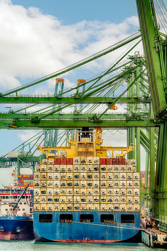 通过福州将酒水寄到美国巴尔的摩