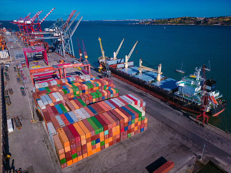 冰箱、洗衣机使用广东广州外贸物流承运至英国费利克斯托 冰箱、洗衣机使用广东广州外贸物流承运至英国费利克斯托