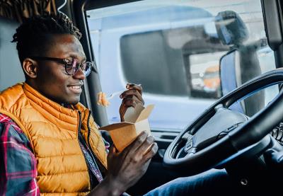 树胶通过北京国际运输承运至底特律