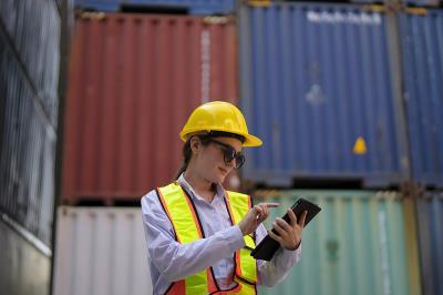 从中国大连把收藏品邮寄到美国纽约