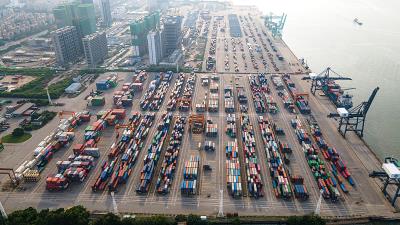 蓝牙耳机采取中国厦门全球物流快速送达美国