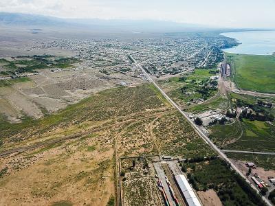 家居用品中国乌鲁木齐全球物流送抵布里奇波