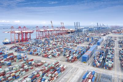 保鲜盒使用中国苏州国际货运运到美国长滩