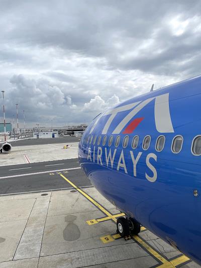 钢铁通过沈阳国际运输抵达查尔斯顿(Charles