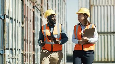 无人机利用中国沈阳外贸物流快速送达巴尔的