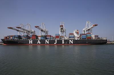 塑封机通过厦门国际物流送抵迈阿密