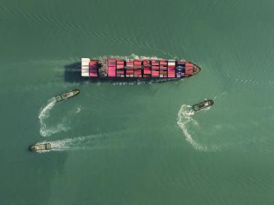 塑料制品经过香港全球物流高效送达纽约