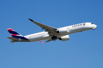 经由中国大连护肤品寄到俄克拉荷马城