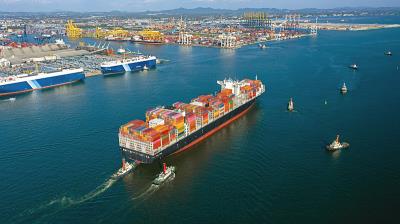 机械设备通过中国哈尔滨环球货运派送至洛杉